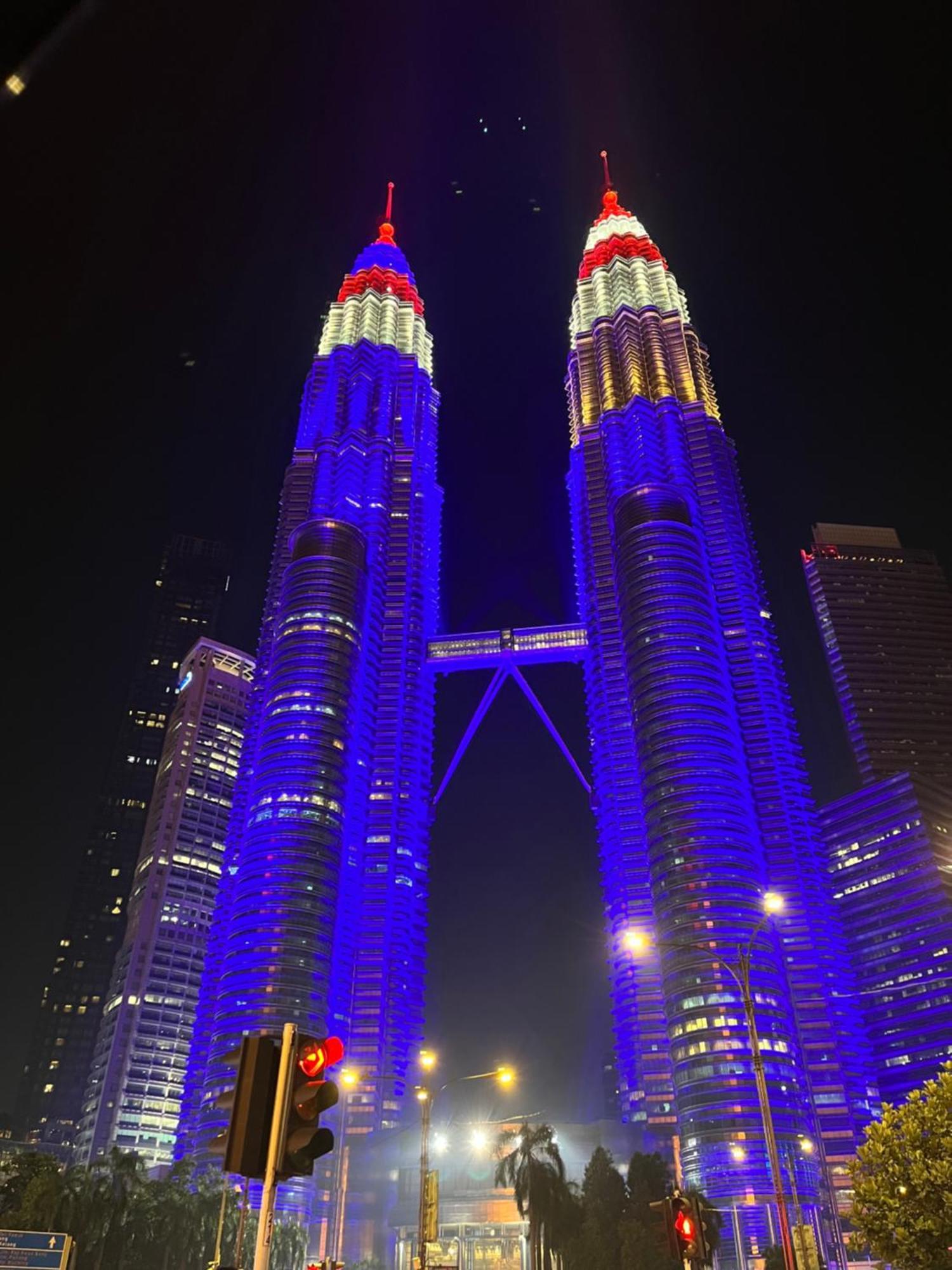 Platinum Klcc By Black Sand Куала-Лумпур Экстерьер фото